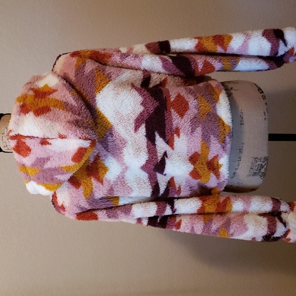 Aeropostale cropped hoodie - Picture 3 of 4